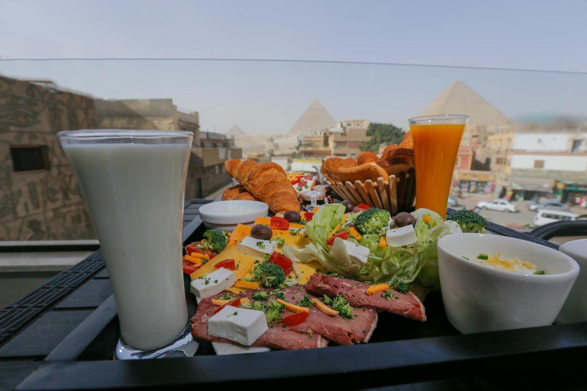 Steps In Pyramids View Hotel Kafrat al Jabal Exterior foto